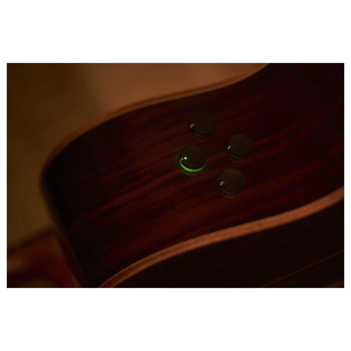 YAMAHA AC3R ARE TBS GUITARRA ELECTROACUSTICA CONCIERTO TOBACCO BROWN SUNBURST - Image 9