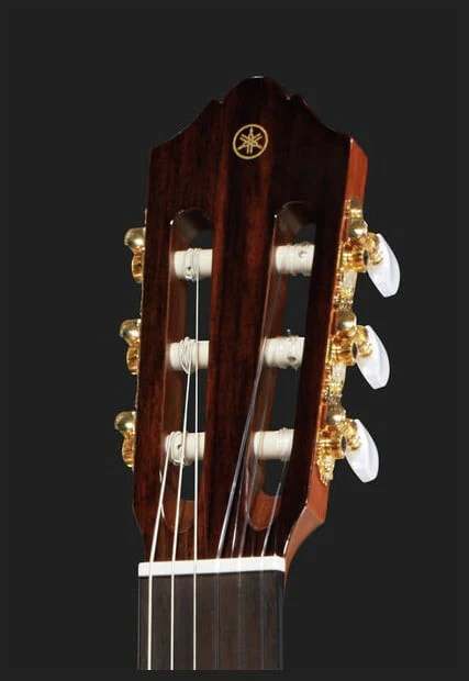 YAMAHA CG162C GUITARRA ESPAÑOLA CEDRO - Image 5