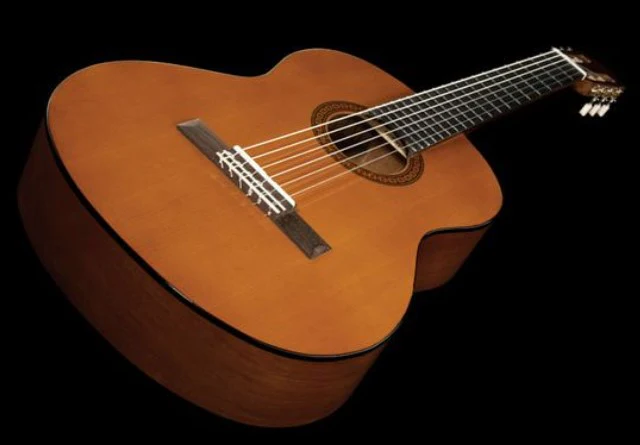 YAMAHA CGS102A II GUITARRA ESPAÑOLA 1/2 - Image 10