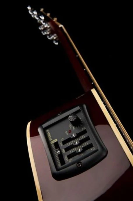 YAMAHA FX370C NT GUITARRA ELECTROACUSTICA DREADNOUGHT NATURAL - Image 15