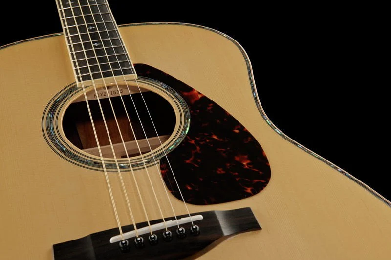 YAMAHA LL16D ARE NT GUITARRA ELECTROACUSTICA NATURAL - Image 8