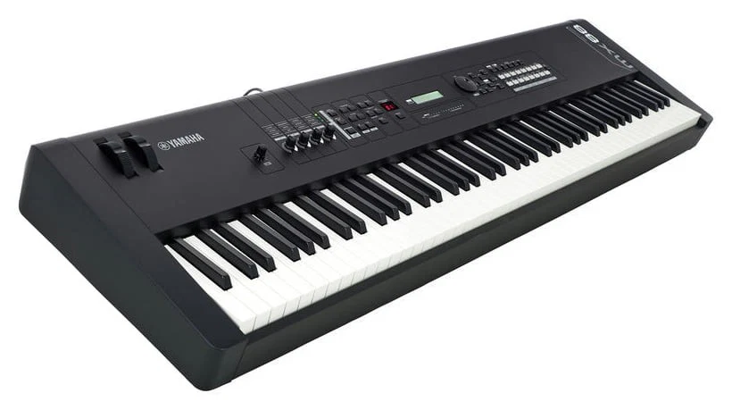 YAMAHA MX88 TECLADO SINTETIZADOR NEGRO - Image 2