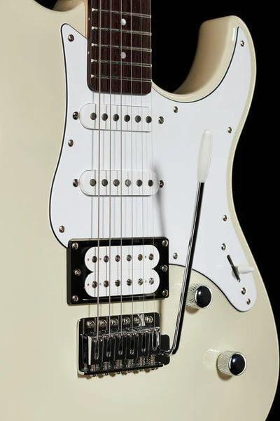 YAMAHA PACIFICA 112V VWW GUITARRA ELECTRICA VINTAGE WHITE - Image 15