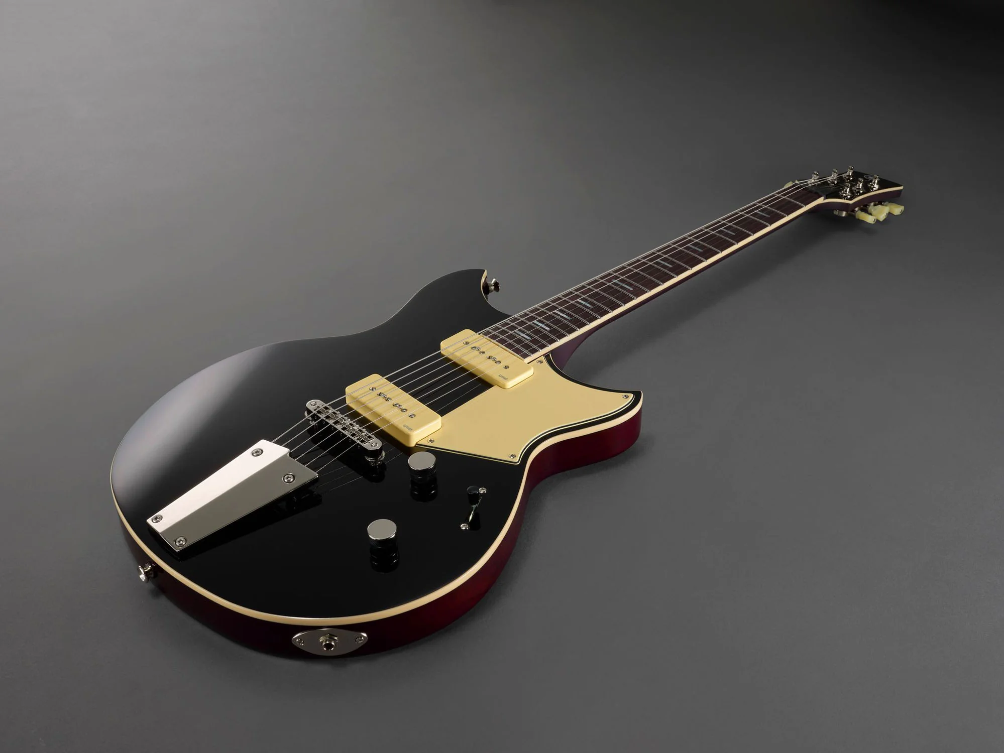 YAMAHA RSS02T BL REVSTAR STANDARD SS GUITARRA ELECTRICA NEGRA - Image 5