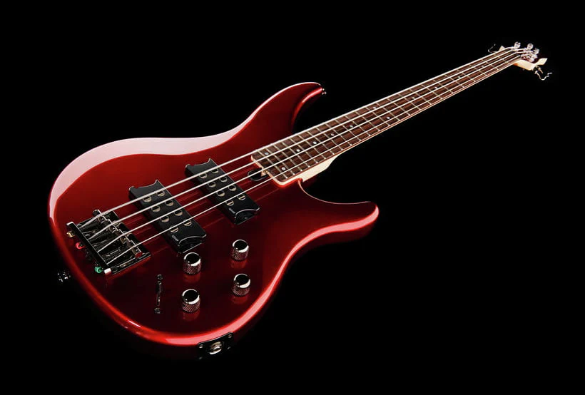 YAMAHA TRBX304 CAR BAJO ELECTRICO CANDY APPLE RED - Image 15