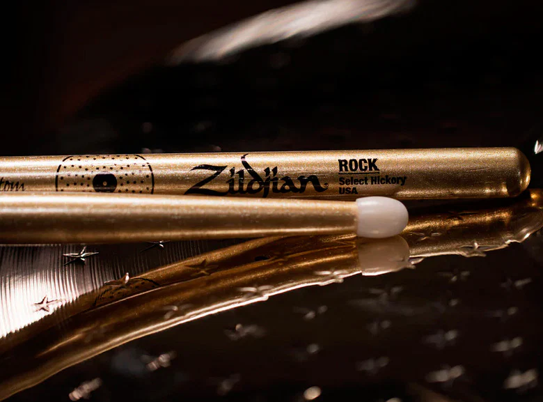 ZILDJIAN ZRKCGNZC Z CUSTOM ROCK NYLON PAR BAQUETAS BATERIA GOLD CHROMA - Image 4