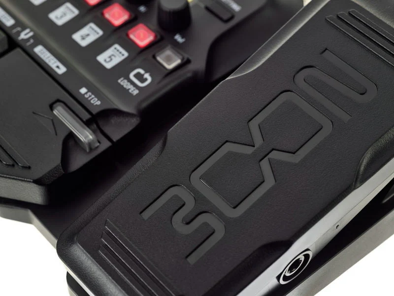 ZOOM -PACK- G1X FOUR PEDALERA GUITARRA CON ALIMENTADOR - Image 7